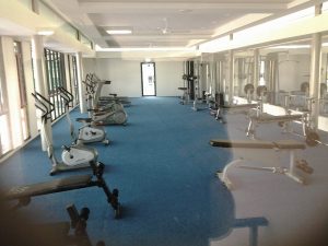 kemudahan-gym-untuk-pengunjung-homestay-kk